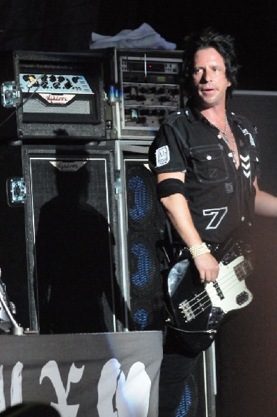 Buck Cherry at the Verizon Wireless Amphitheater, Selma, Texas