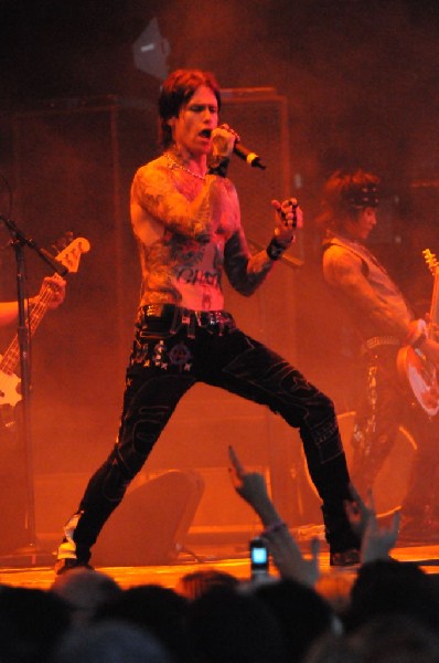 Buck Cherry at the Verizon Wireless Amphitheater, Selma, Texas