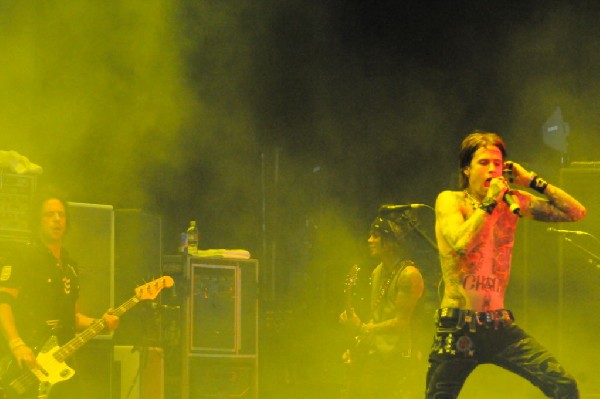 Buck Cherry at the Verizon Wireless Amphitheater, Selma, Texas