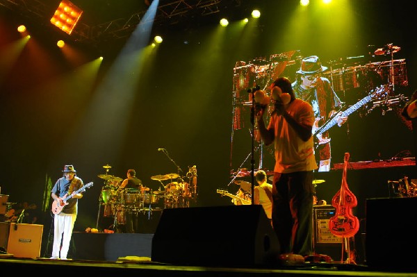 Carlos Santana at the Verizon Wireless Amphitheater