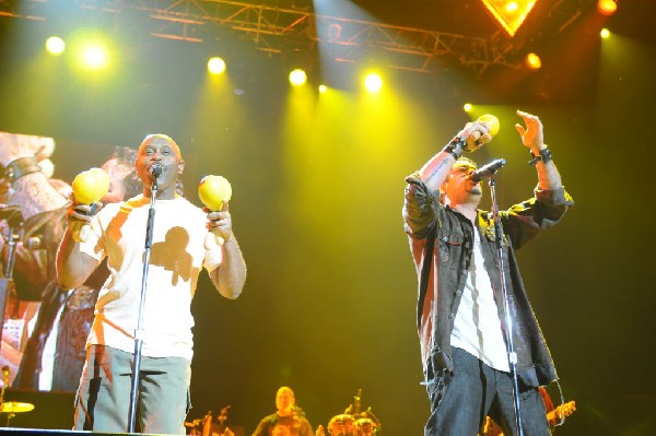 Carlos Santana at the Verizon Wireless Amphitheater