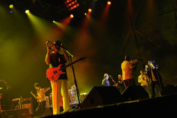 Carlos Santana at the Verizon Wireless Amphitheater