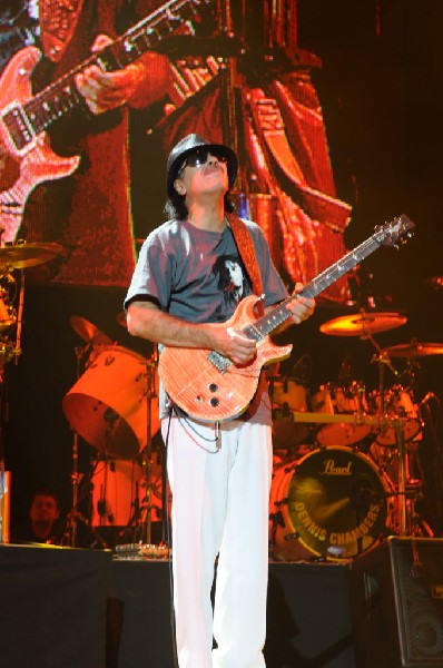 Carlos Santana at the Verizon Wireless Amphitheater