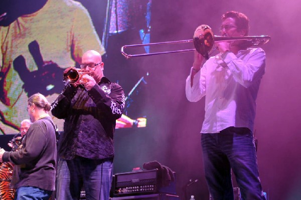 Carlos Santana at the Verizon Wireless Amphitheater