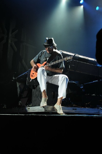 Carlos Santana at the Verizon Wireless Amphitheater