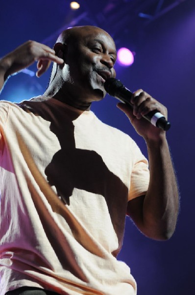 Carlos Santana at the Verizon Wireless Amphitheater