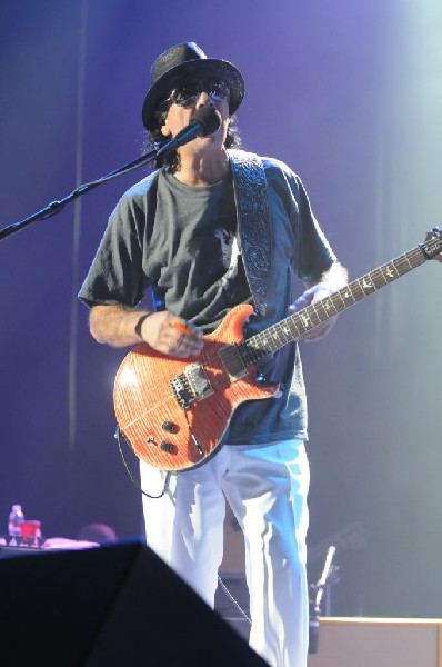 Carlos Santana at the Verizon Wireless Amphitheater