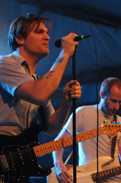 Cold War Kids at Stubb's BarBQ, Austin, Texas April 1, 2011 - photo by jeff