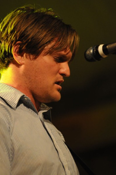 Cold War Kids at Stubb's BarBQ, Austin, Texas April 1, 2011 - photo by jeff