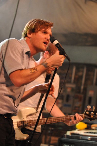 Cold War Kids at Stubb's BarBQ, Austin, Texas April 1, 2011 - photo by jeff