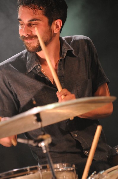 Cold War Kids at Stubb's BarBQ, Austin, Texas April 1, 2011 - photo by jeff