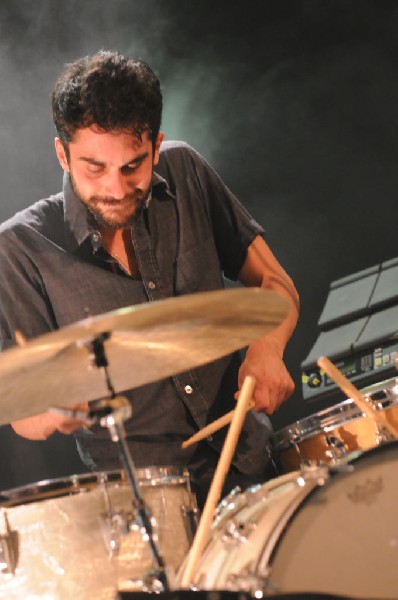 Cold War Kids at Stubb's BarBQ, Austin, Texas April 1, 2011 - photo by jeff