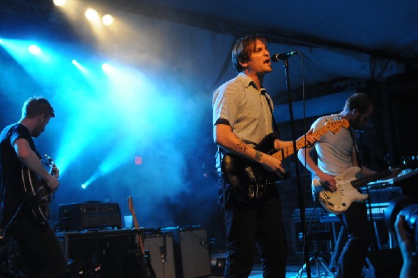 Cold War Kids at Stubb's BarBQ, Austin, Texas April 1, 2011 - photo by jeff