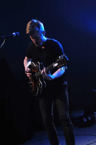 Cold War Kids at Stubb's BarBQ, Austin, Texas April 1, 2011 - photo by jeff