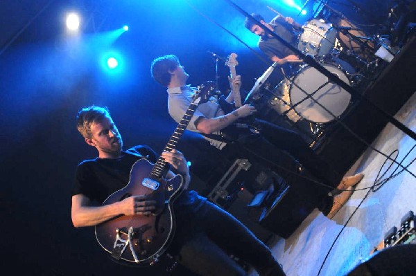 Cold War Kids at Stubb's BarBQ, Austin, Texas April 1, 2011 - photo by jeff