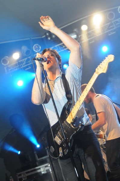 Cold War Kids at Stubb's BarBQ, Austin, Texas April 1, 2011 - photo by jeff