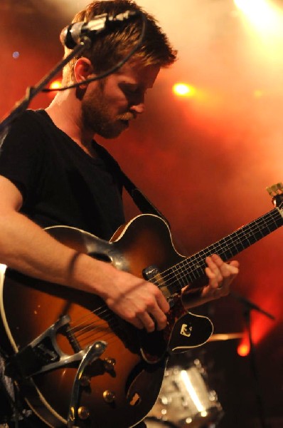 Cold War Kids at Stubb's BarBQ, Austin, Texas April 1, 2011 - photo by jeff