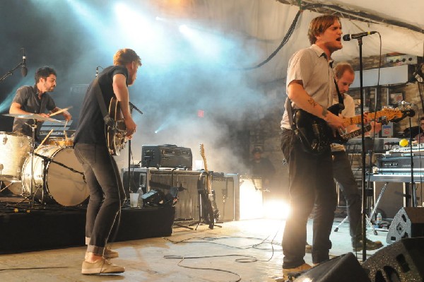 Cold War Kids at Stubb's BarBQ, Austin, Texas April 1, 2011 - photo by jeff