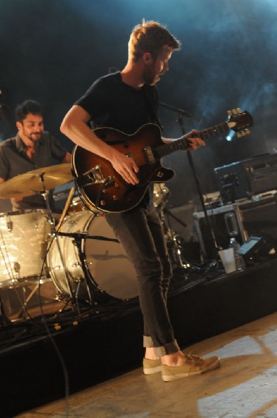 Cold War Kids at Stubb's BarBQ, Austin, Texas April 1, 2011 - photo by jeff