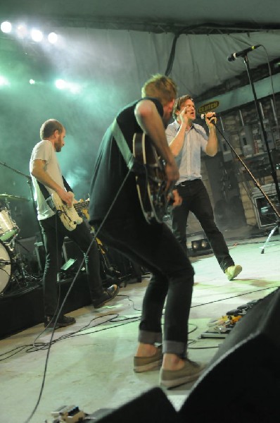 Cold War Kids at Stubb's BarBQ, Austin, Texas April 1, 2011 - photo by jeff