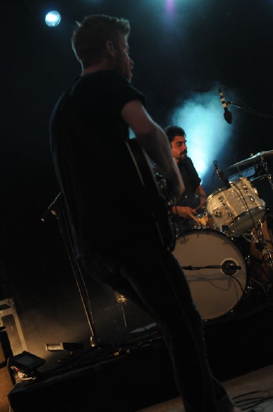 Cold War Kids at Stubb's BarBQ, Austin, Texas April 1, 2011 - photo by jeff