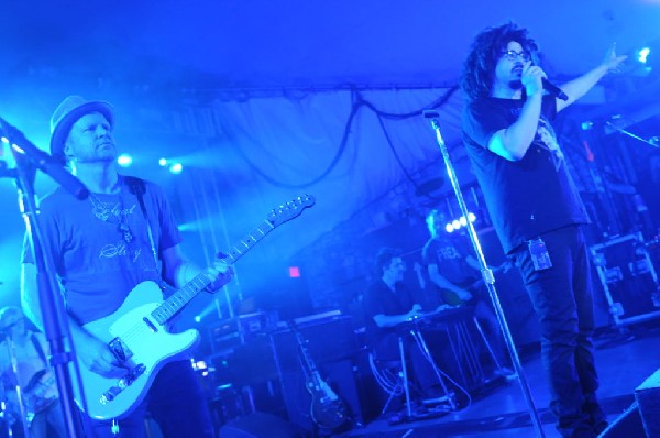 Counting Crows at Stubb's BarBQ, Austin, TX 11/10/12 - photo by Jeff Barrin