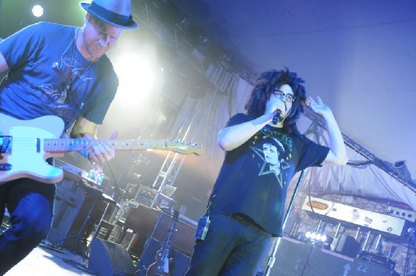 Counting Crows at Stubb's BarBQ, Austin, TX 11/10/12 - photo by Jeff Barrin