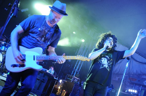 Counting Crows at Stubb's BarBQ, Austin, TX 11/10/12 - photo by Jeff Barrin