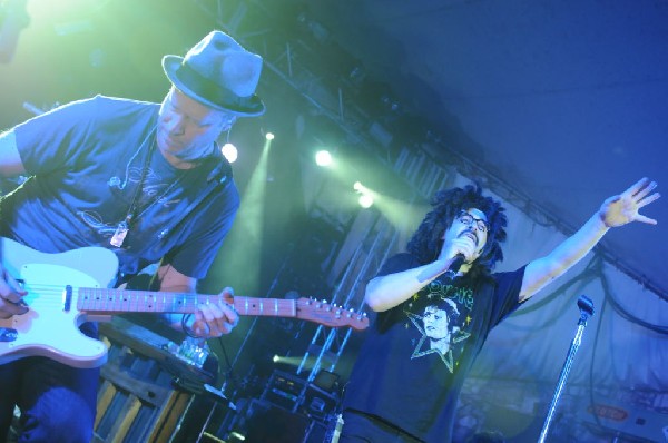 Counting Crows at Stubb's BarBQ, Austin, TX 11/10/12 - photo by Jeff Barrin