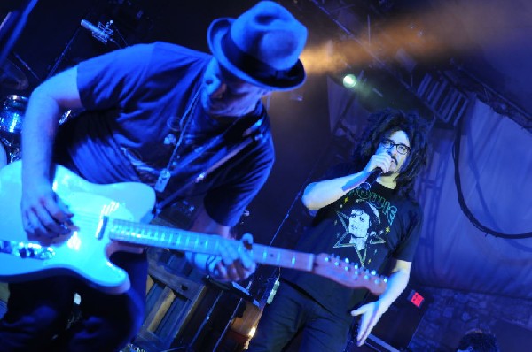 Counting Crows at Stubb's BarBQ, Austin, TX 11/10/12 - photo by Jeff Barrin