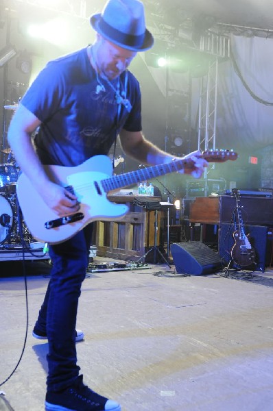 Counting Crows at Stubb's BarBQ, Austin, TX 11/10/12 - photo by Jeff Barrin