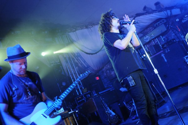 Counting Crows at Stubb's BarBQ, Austin, TX 11/10/12 - photo by Jeff Barrin