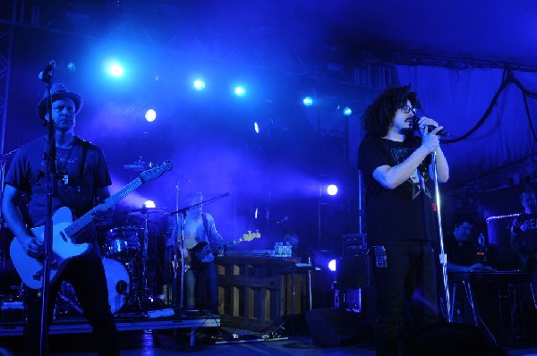 Counting Crows at Stubb's BarBQ, Austin, TX 11/10/12 - photo by Jeff Barrin