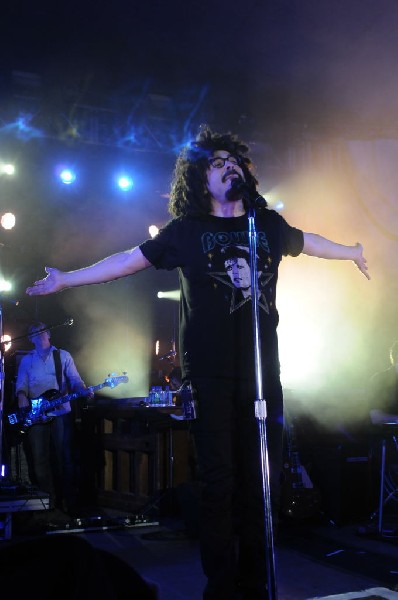 Counting Crows at Stubb's BarBQ, Austin, TX 11/10/12 - photo by Jeff Barrin