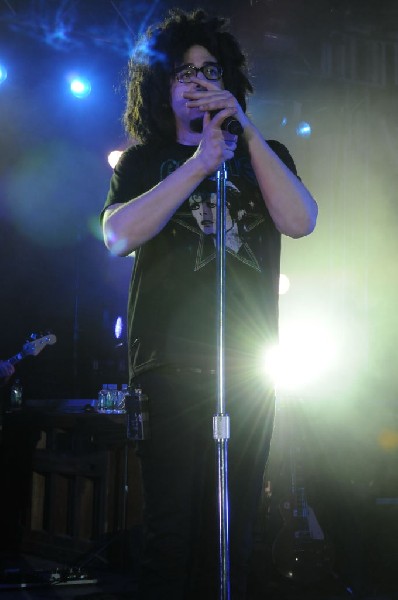 Counting Crows at Stubb's BarBQ, Austin, TX 11/10/12 - photo by Jeff Barrin