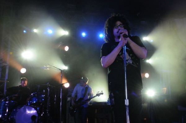 Counting Crows at Stubb's BarBQ, Austin, TX 11/10/12 - photo by Jeff Barrin