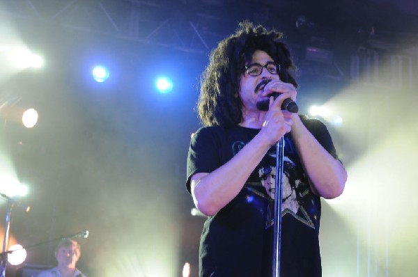 Counting Crows at Stubb's BarBQ, Austin, TX 11/10/12 - photo by Jeff Barrin