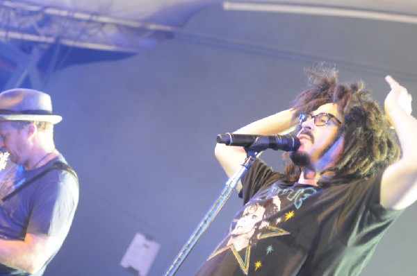 Counting Crows at Stubb's BarBQ, Austin, TX 11/10/12 - photo by Jeff Barrin