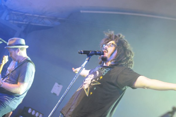 Counting Crows at Stubb's BarBQ, Austin, TX 11/10/12 - photo by Jeff Barrin