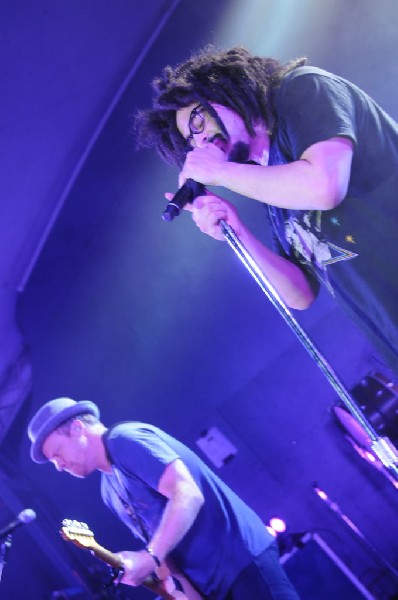 Counting Crows at Stubb's BarBQ, Austin, TX 11/10/12 - photo by Jeff Barrin