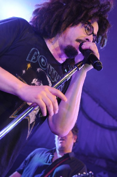 Counting Crows at Stubb's BarBQ, Austin, TX 11/10/12 - photo by Jeff Barrin