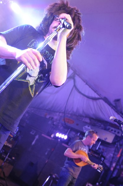 Counting Crows at Stubb's BarBQ, Austin, TX 11/10/12 - photo by Jeff Barrin