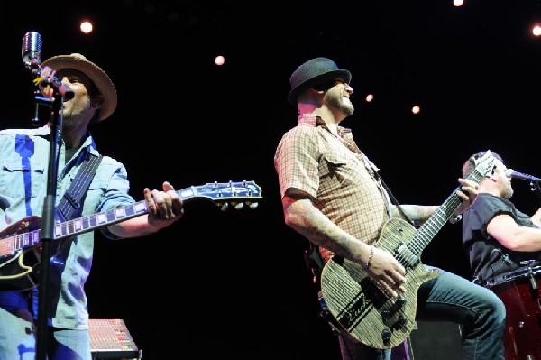 Cowboy Mouth at ACL Live at the Moody Theater, Austin, Texas 12/28/2011 - p