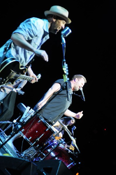 Cowboy Mouth at ACL Live at the Moody Theater, Austin, Texas 12/28/2011 - p