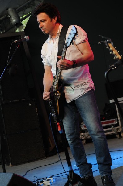 Cracker at Stubb's BarBQ, Austin, Texas 06/10/10 - photo by Jeff Barringer