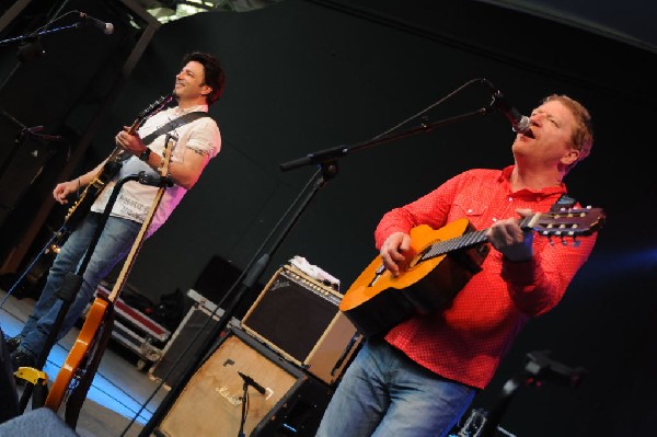 Cracker at Stubb's BarBQ, Austin, Texas 06/10/10 - photo by Jeff Barringer