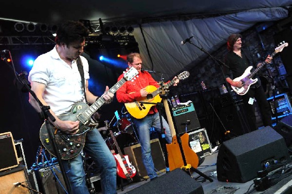 Cracker at Stubb's BarBQ, Austin, Texas 06/10/10 - photo by Jeff Barringer