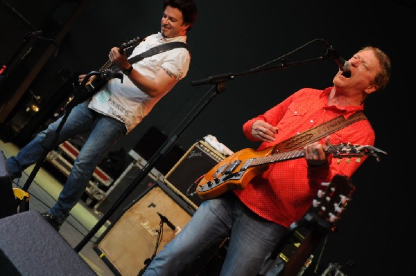 Cracker at Stubb's BarBQ, Austin, Texas 06/10/10 - photo by Jeff Barringer