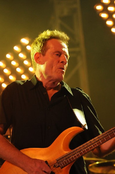 Them Crooked Vultures at Stubb's BarBQ, Austin, Texas - 10/01/09