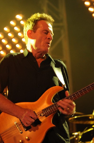 Them Crooked Vultures at Stubb's BarBQ, Austin, Texas - 10/01/09